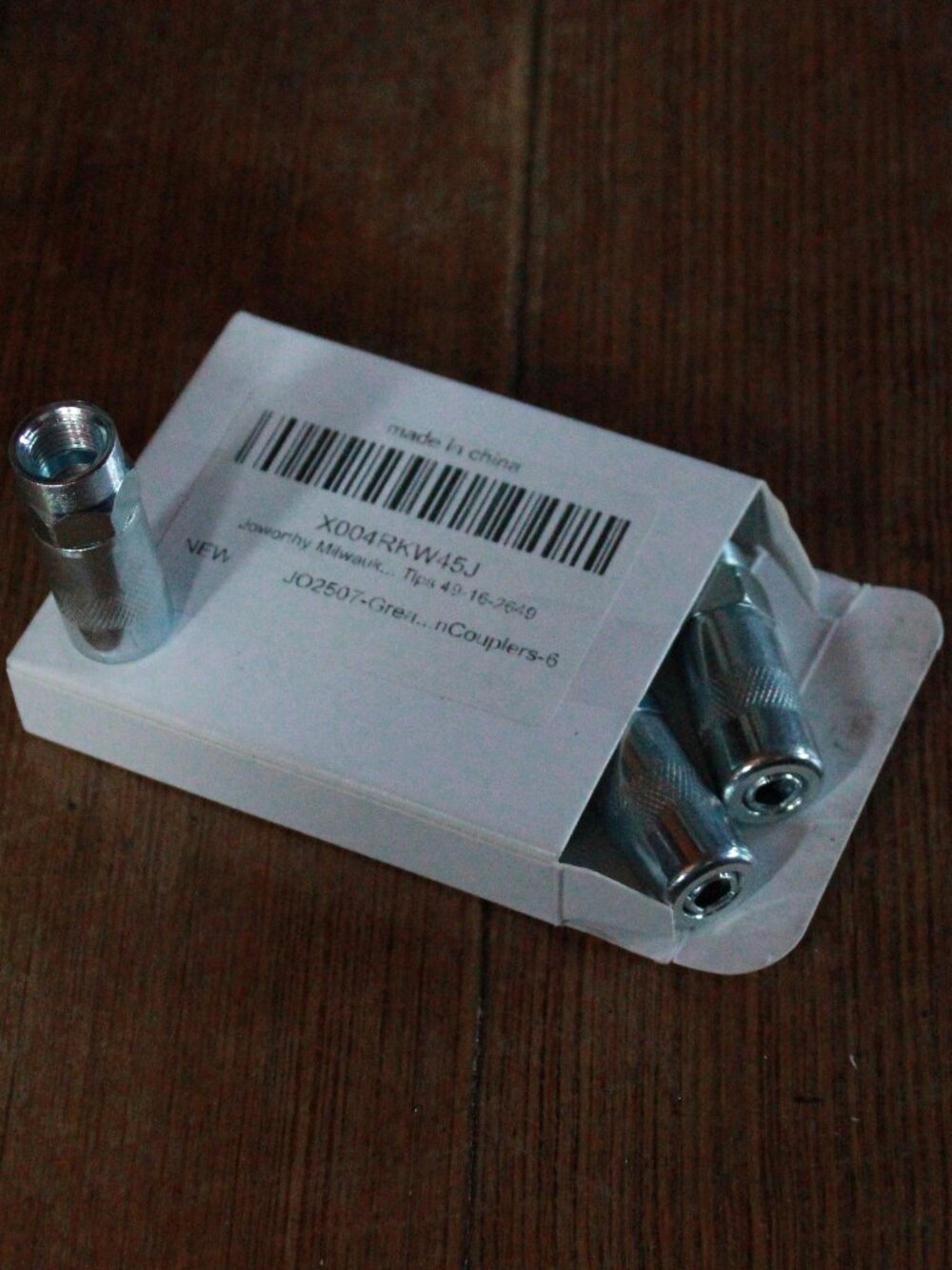 Box of 6 Unknown Brand Metal Grease Couplers